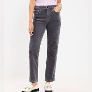 NWT LOFT “the straight” high rise, regular fit. 28/6. COASTAL GREY color